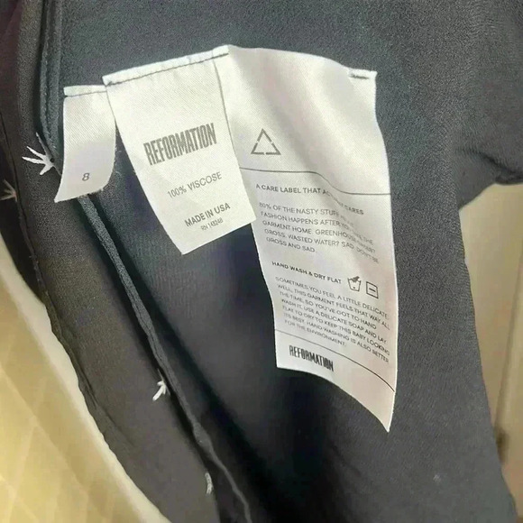 Reformation Black Star Print Dress - Picture 8 of 8